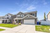 1457 Waterfront Dr - Photo 2