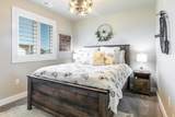 1457 Waterfront Dr - Photo 18
