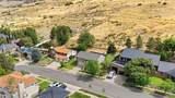 1560 Hills Dr - Photo 3