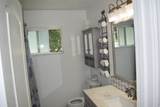 330 725 - Photo 18