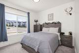 735 300 - Photo 26