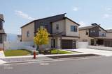 933 750 - Photo 2