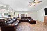 2277 350 - Photo 17