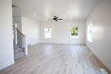 419 550 N #37 - Photo 2