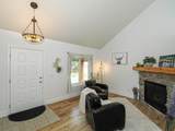 1890 Oak Dr - Photo 4