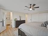 2415 Campus Dr - Photo 20