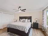 2415 Campus Dr - Photo 22