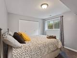 2415 Campus Dr - Photo 30
