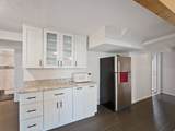 2415 Campus Dr - Photo 33