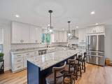 2415 Campus Dr - Photo 8