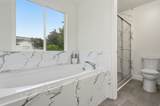 5237 Saddle Creek Cir - Photo 13