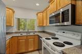 2438 Elizabeth St - Photo 13
