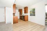 616 Oakley St - Photo 2