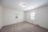 2030 900 - Photo 17