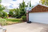 2030 900 - Photo 24