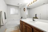 1802 Whispering Oaks Dr - Photo 28