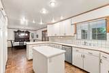2830 Valley View Ave - Photo 9