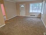 1147 Hayes - Photo 3