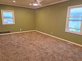 1147 Hayes - Photo 5