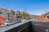 820 Park Ave - Photo 15