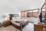 1822 Captain Molly Dr - Photo 32