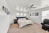 972 Vine St - Photo 14