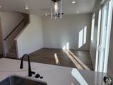 652 Garden Dr - Photo 6