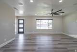 1135 Redwood Tree St - Photo 10