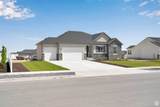 376 Emma St - Photo 34