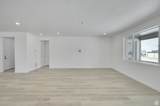 376 Emma St - Photo 10