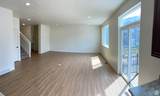 2421 Blue Water Ln - Photo 8