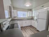 1700 Sandhill - Photo 4