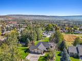 384 Alpenhof Ln - Photo 3