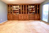 3885 Viewcrest Dr - Photo 33