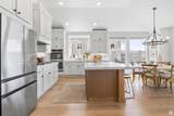 4947 Evergreen Ln - Photo 11