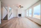 1258 Boxelder Dr - Photo 6