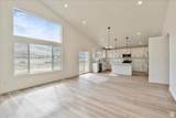 2329 Woodbury Ln - Photo 4
