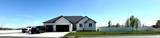 1384 Abigail Ln - Photo 2