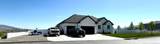 1384 Abigail Ln - Photo 3