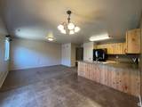 1126 Lancelot Ln - Photo 4