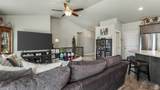 1026 Searle Ln - Photo 6