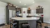 1026 Searle Ln - Photo 8