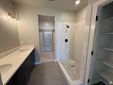 28 3830 - Photo 10
