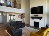 2346 Lake Cir - Photo 14