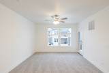 858 Coulsen Dr - Photo 4
