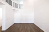 1471 Skyline Dr - Photo 5