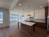 823 Ensign Dr - Photo 16