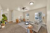 1948 Crest Rd - Photo 4