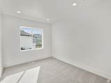 7371 Summit Crest Cir - Photo 33