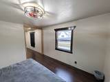 9547 Canyon Rd - Photo 24
